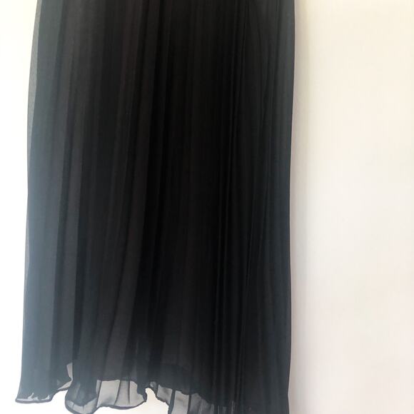 BB Dakota Mini Dress High Neck Pleated Black Dress Medium - Picture 2 of 4
